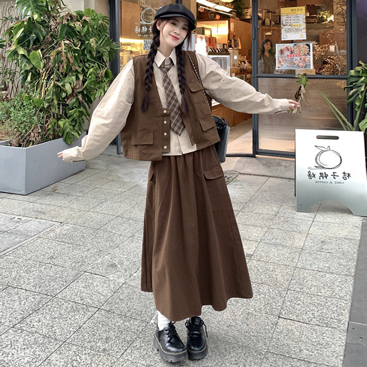 大码女装2025早秋新款宽松显瘦遮肚子胖mm马甲半身裙衬衣三件套装,淘宝优惠券,粉丝福利购,淘宝优惠卷