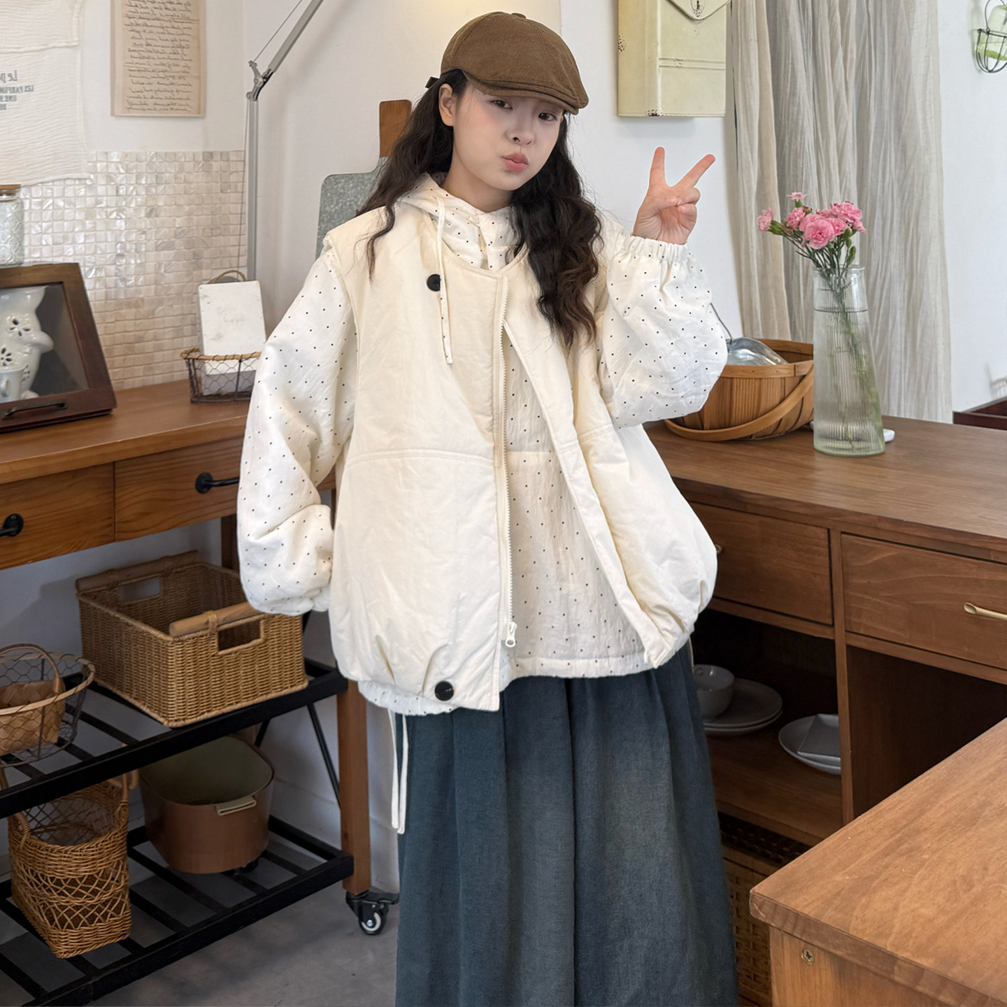 大码女装2025冬胖mm韩版波点连帽夹棉卫衣+百搭棉马甲+牛仔裤套装,淘宝优惠券,粉丝福利购,淘宝优惠卷