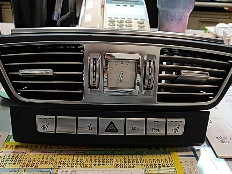 适用奔驰E级W212 E200 E260 E300L COUPE中间后排空调出风口 开关 - 图0