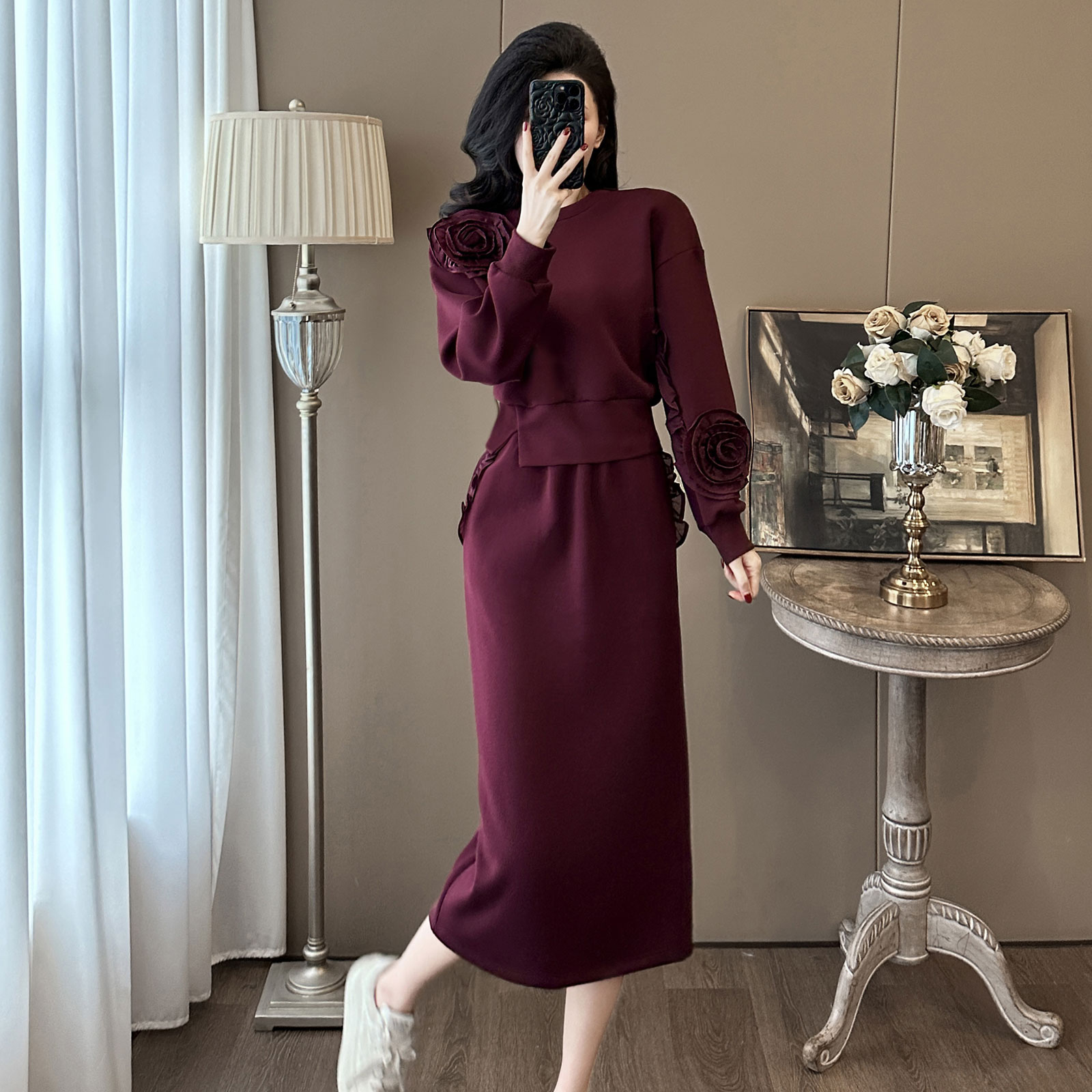 迪奥小众设计感早秋两件套装裙女25新款气质减龄卫衣+显瘦半身裙 - 图1