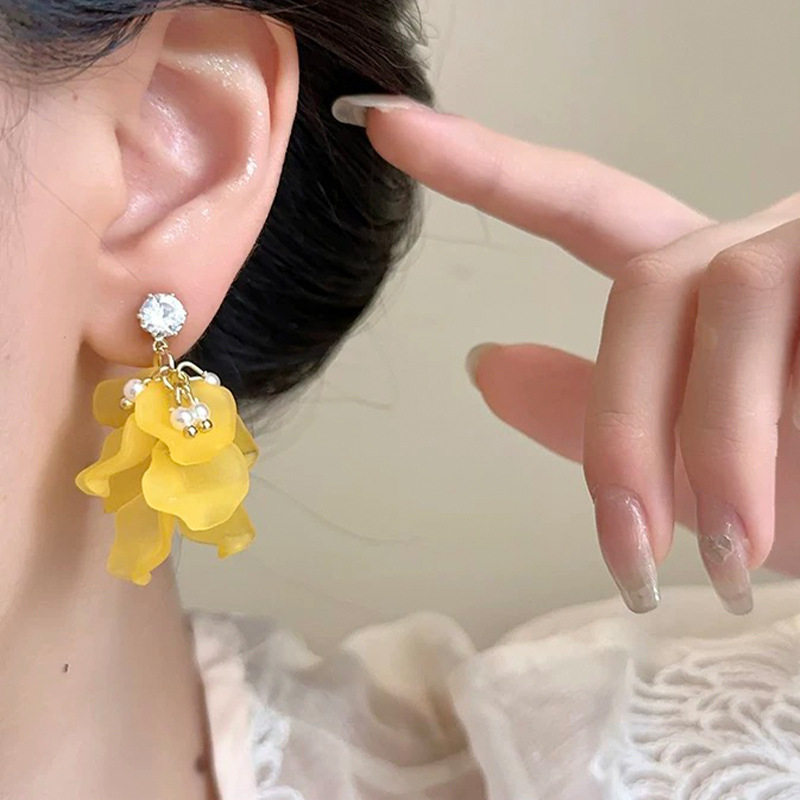 气质磨砂花瓣珍珠超闪锆石耳钉法式复古轻奢高级感时髦大气耳饰女,淘宝优惠券,粉丝福利购,淘宝优惠卷