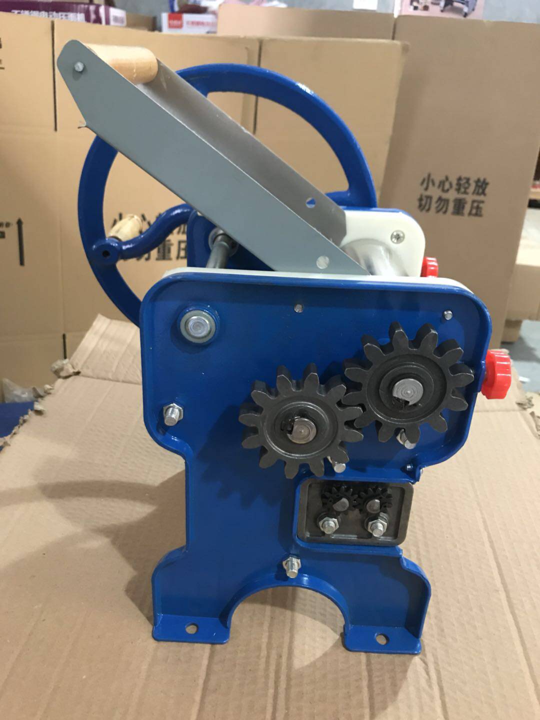 海鸥150-4轴承型手摇双刀家用面条机家用手动饺子皮老式压面机