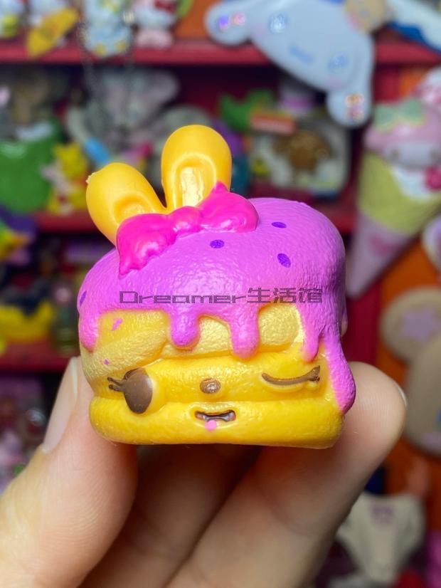 【Dreamer】正版散货食玩唇膏套有香味小公仔帽子瑕疵,淘宝优惠券,粉丝福利购,淘宝优惠卷