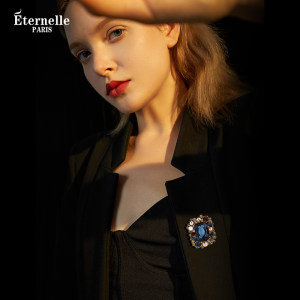 法国Eternelle奥地利水晶胸针高档领针2024年新款胸花母亲节礼物