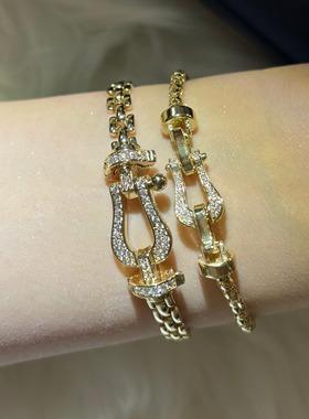 天使猫 香港高定马蹄扣莫桑钻手链大号小号18K金链条航海扣精钢