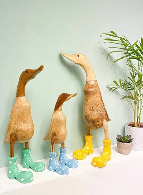 跨境新品Home furnishings创意家具摆件可爱斑点雨靴鸭树脂工艺品