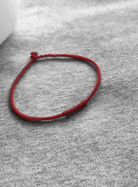 八股编简约手绳深红金刚结手绳
