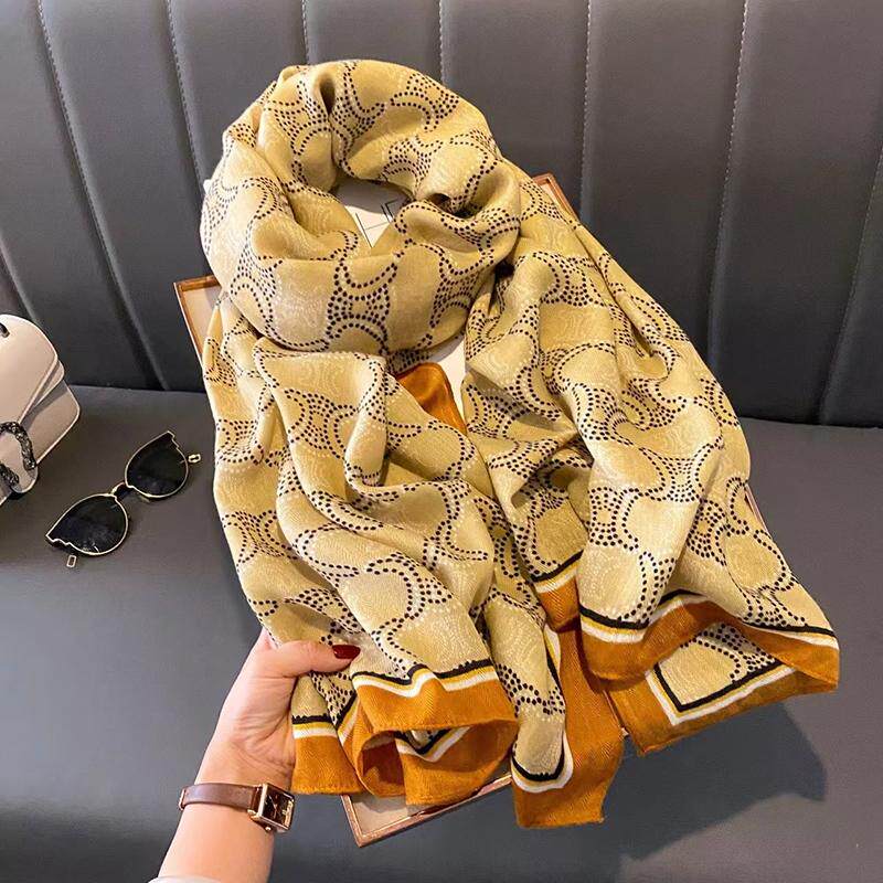 2025秋冬新款棉麻围巾女精致高级感文艺休闲旅游保暖薄款披肩围脖,淘宝优惠券,粉丝福利购,淘宝优惠卷