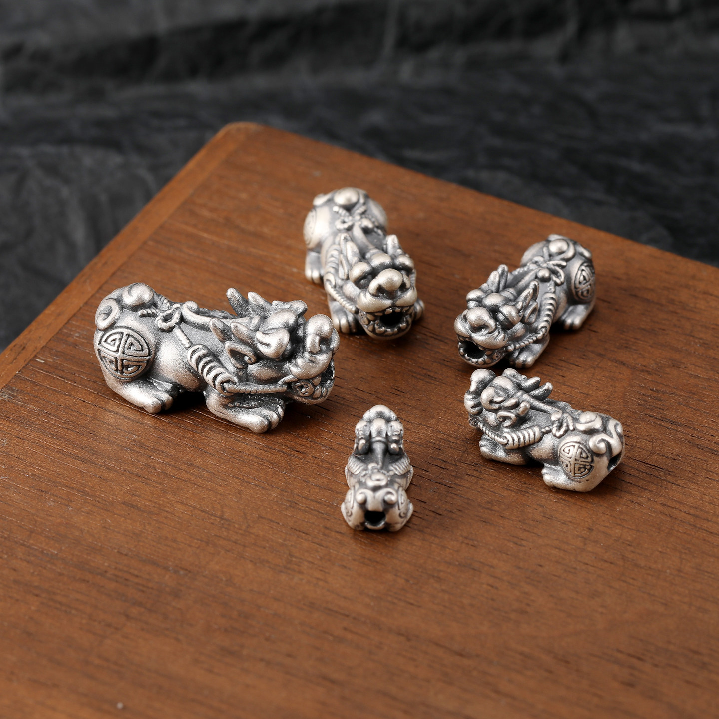 本命年足银招财纳福铜钱貔貅穿孔散珠3D硬银diy红绳手链银配件,淘宝优惠券,粉丝福利购,淘宝优惠卷