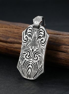 欧美潮流立体狮子吊坠男士S925纯银挂牌轻奢重工皇冠浮雕方牌挂坠