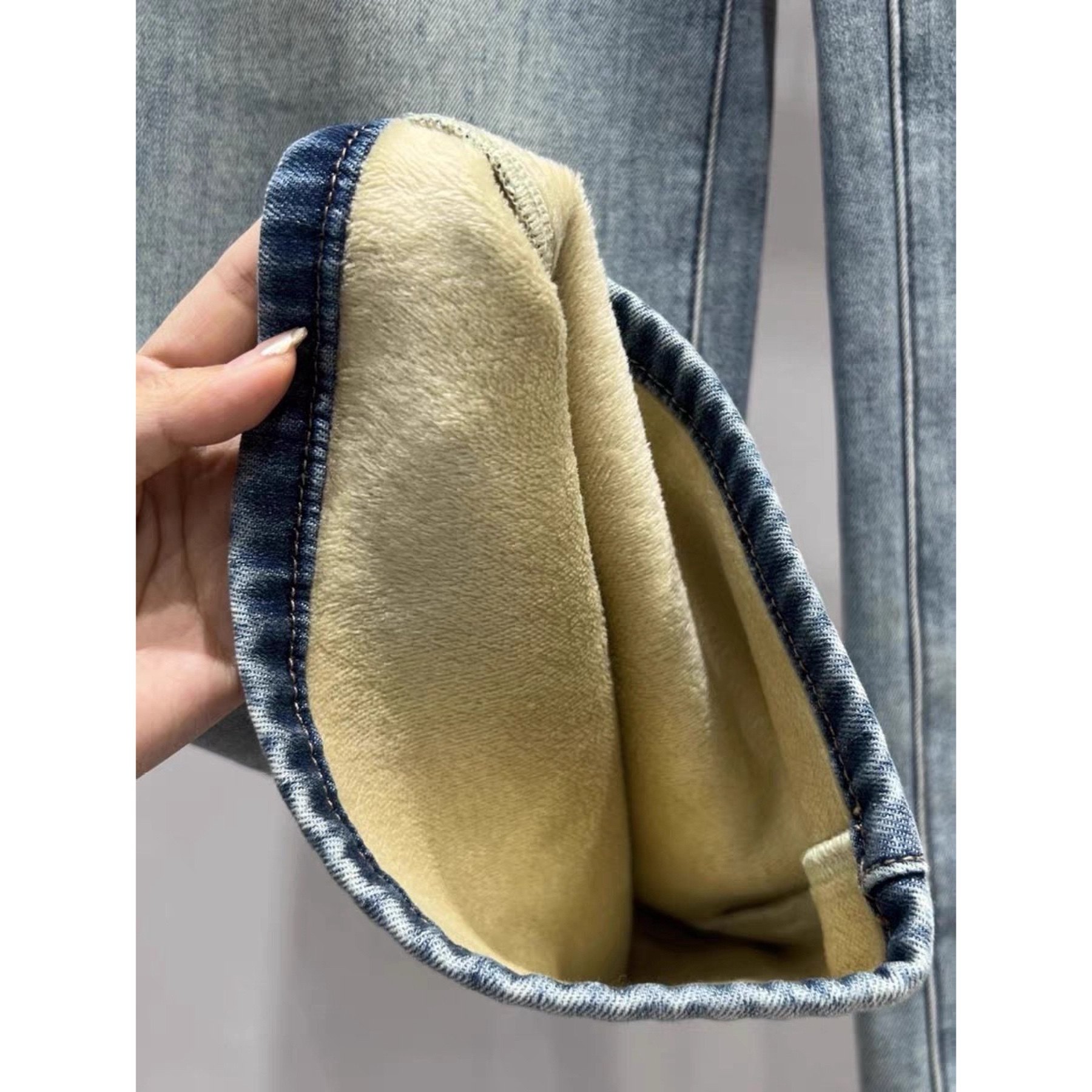 加绒牛仔裤 一粒扣植绒字母装饰做旧休闲百搭加厚直筒裤 长裤0.80,淘宝优惠券,粉丝福利购,淘宝优惠卷