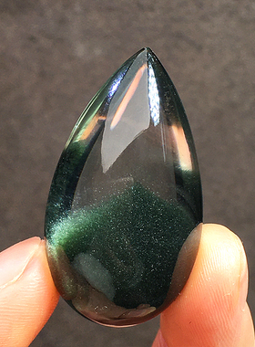 巴西高端天然红绿四季彩幽灵吊坠