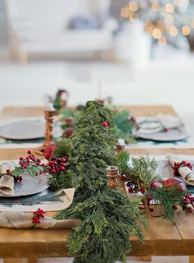 仿真圣诞藤条手感绿植松针柏叶门挂壁装饰藤蔓pvc雪松花环软胶