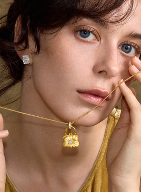 《Lumière·缎光》白水晶包包系列复古设计简约百搭纯银耳钉女