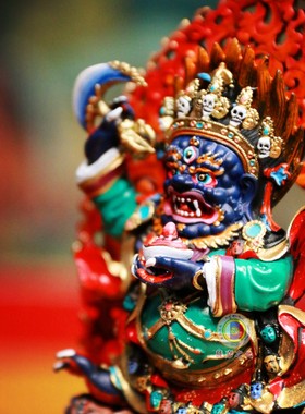 密宗铜护法民族手绘摆件黑袍金刚