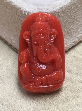 七宝珊瑚：佛像 象神吊坠，4克重