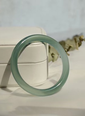 手镯冰透少女气质细圆条浅绿闺蜜青山时尚纯天然美人镯少女款女