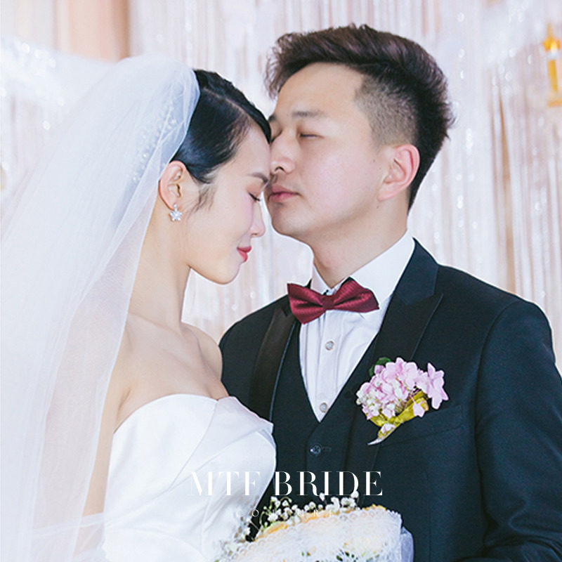 晚晚同款婚纱2020新款新娘简约缎面 满庭芳婚纱