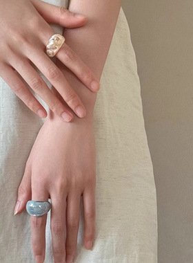 韩国复古小众设计古风亚克力戒指女夏季2024新款爆款食指独特指环