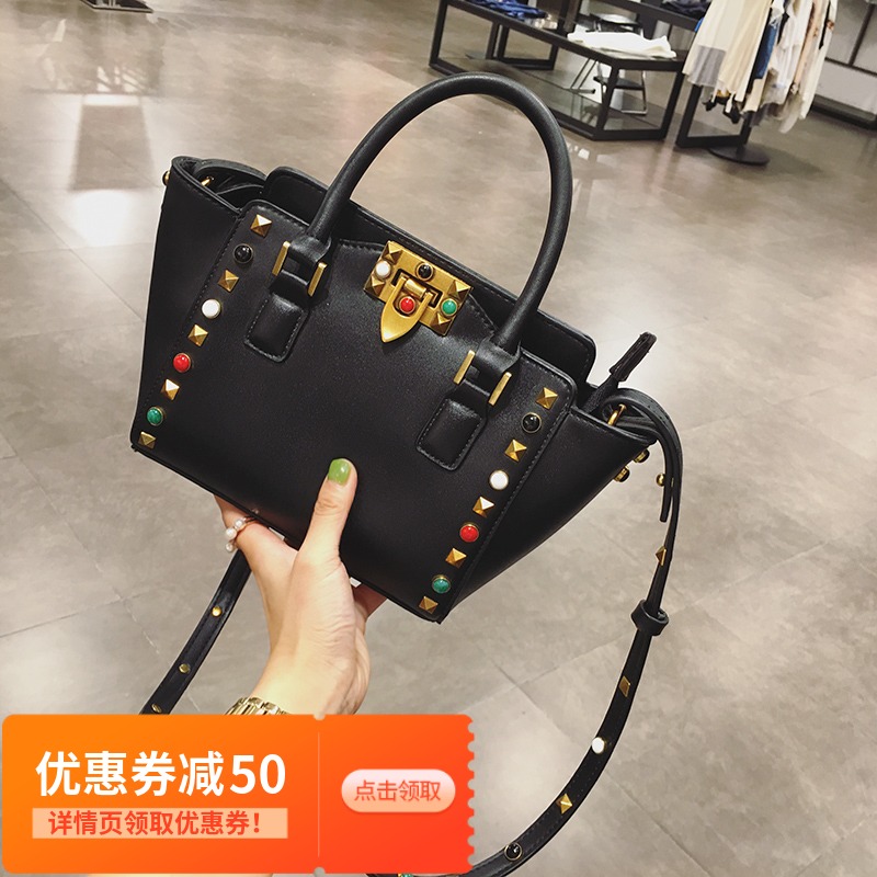 時尚女包復古包包2019新款斜挎包女小包單肩包女手提包翅膀鉚釘包