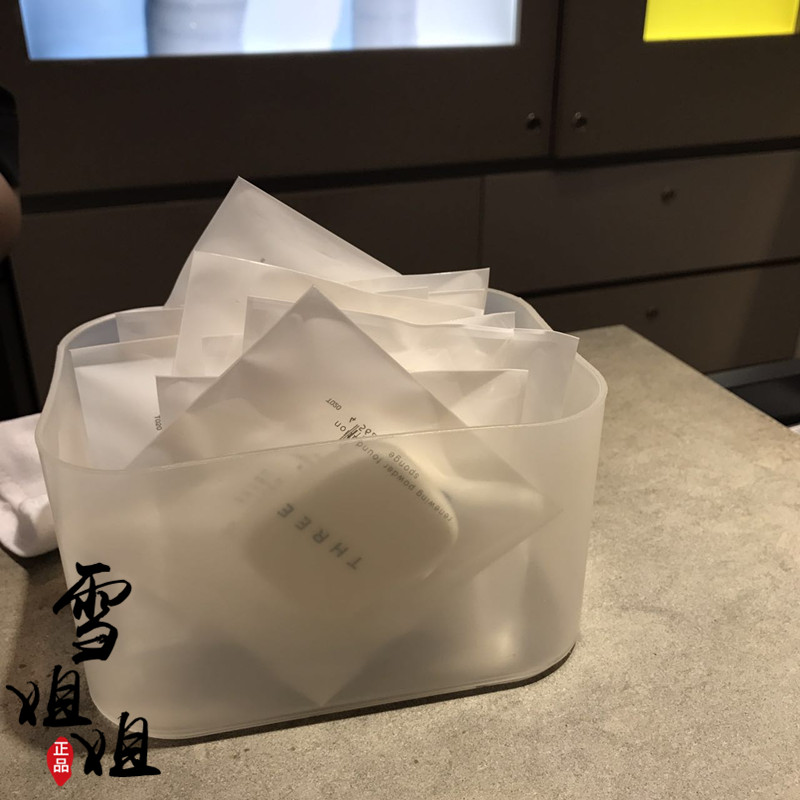 现货日本专柜 THREE 双面粉扑 分时段粉饼专用 单面海绵单面绒 - 图2