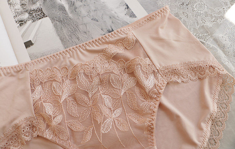 牛奶丝内裤女中高腰刺绣花蕾丝边无痕包臀女士三角裤胖MM大码透气,淘宝优惠券,粉丝福利购,淘宝优惠卷