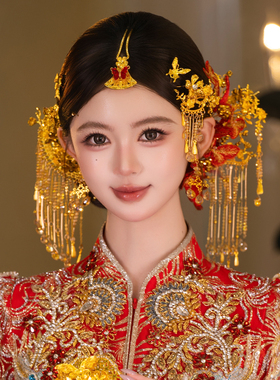 秀禾婚礼新娘古风蝴蝶眉心坠新款龙凤褂高级感手作古典金红色发饰