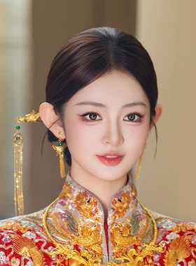 新款秀禾新娘发饰金色系蝴蝶绿色点缀简单后区龙凤褂花朵发簪发饰