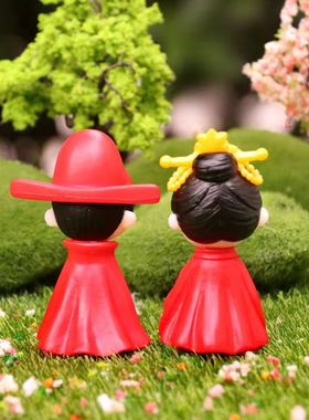 新款古装情侣微景观装饰造景摆件