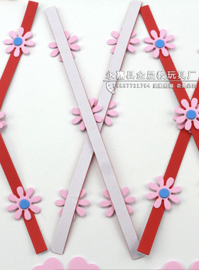 幼儿园教室环境布置花边条装饰花