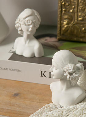玫瑰花风虞美人闭眼蒙眼北欧少女树脂石膏像香薰蜡烛台首饰展示架