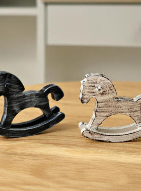 创意办公室木制摇摇马家居卧室书房装饰模型桌面彩绘小号木马摆件
