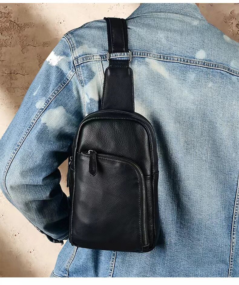 First-layer genuine leather large-capacity chest bag