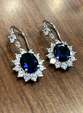 Exotic Retro Earrings Simulation Sapphire Floral Earrings