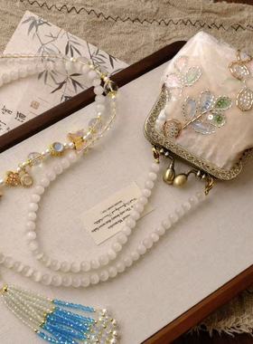 新中式国风复古手工包丝绒珠花棉布搭扣零钱包斜挎链背链