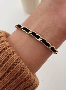 Chain bracelet girl网红设计感炼条手錬女欧美覆古小香风手錬