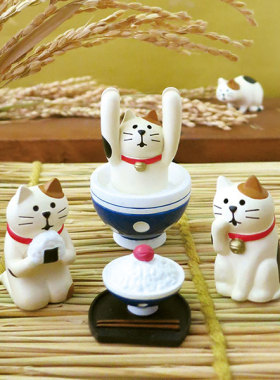 日本举手三花猫树脂摆件