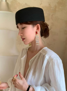 春夏新款草编贝雷帽复古暗黑药盒帽欧美时尚高端法式编织小众盆帽