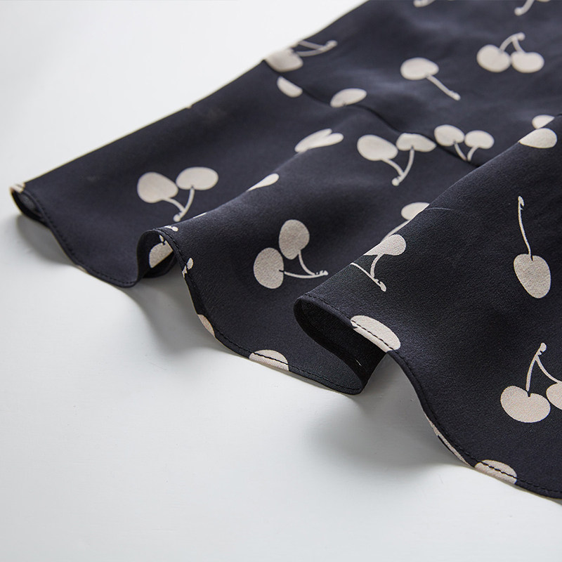 欧丝璐20新款复古茶歇樱桃女连衣裙 欧丝璐连衣裙