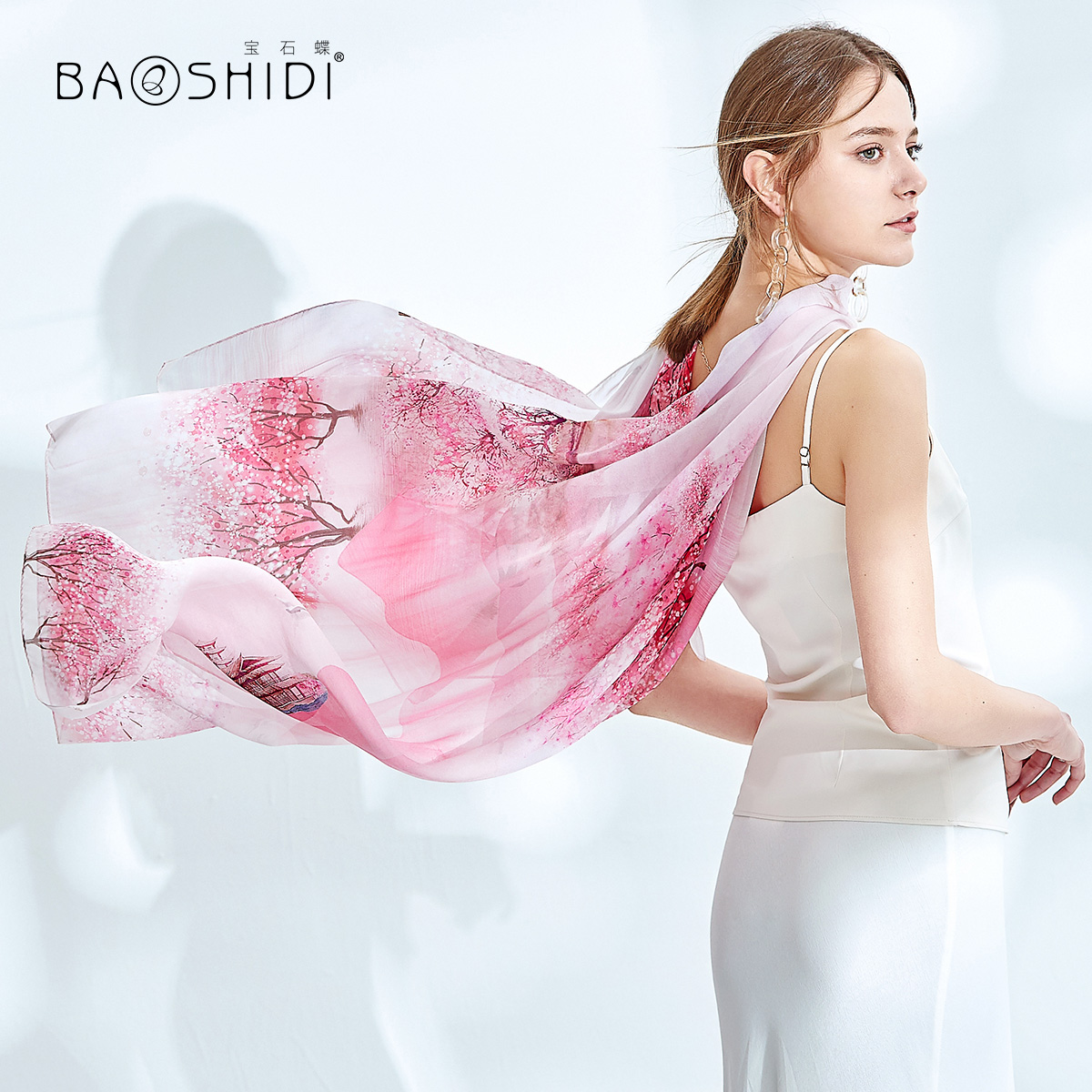宝石蝶服饰旗舰店宝石蝶真丝丝巾女春夏季百搭长薄款女士防晒披肩围巾两用杭州丝绸2