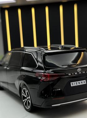 丰田赛那商务仿真车模型桌面摆件