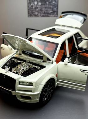 劳斯莱斯库里南越野车模型摆件