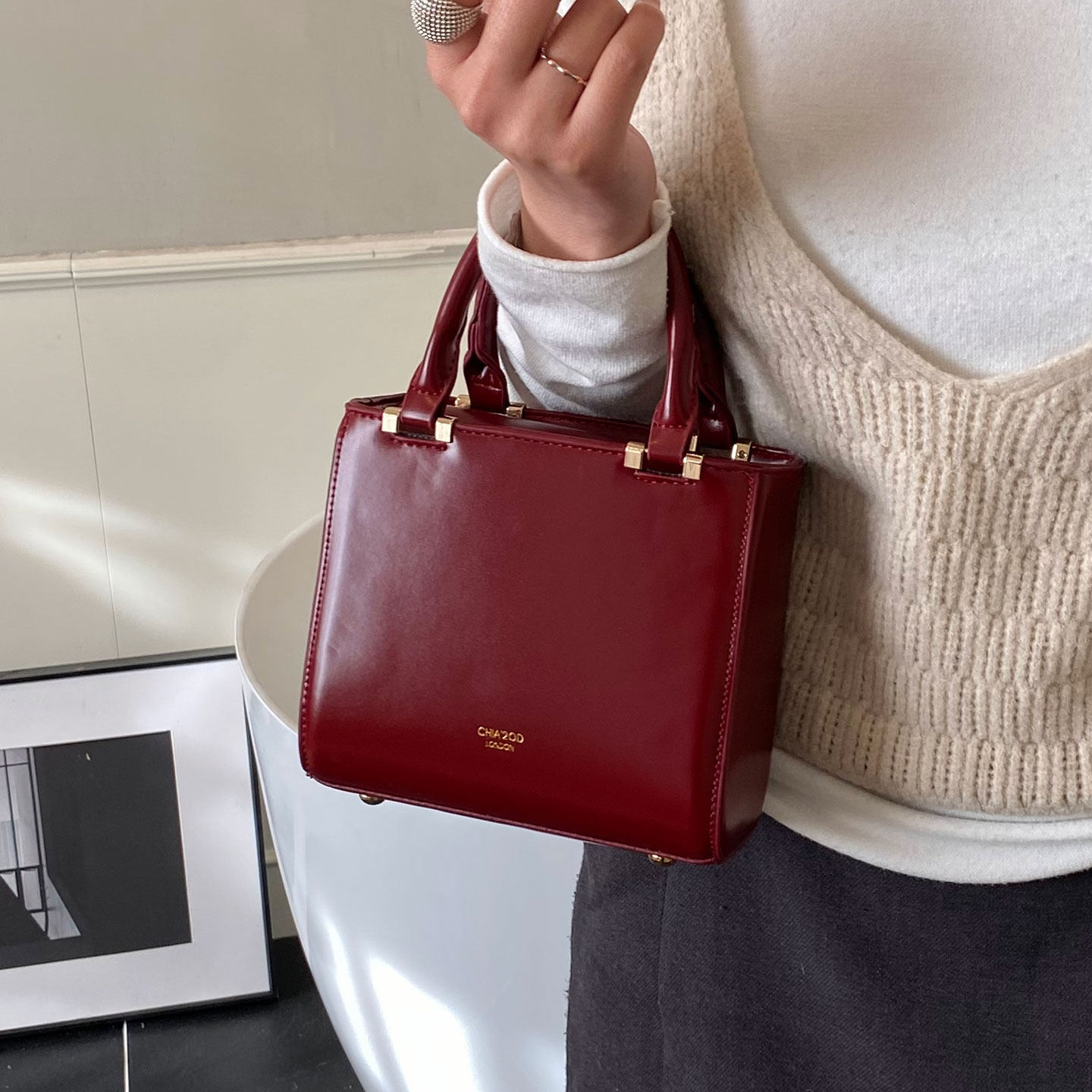 复古油蜡皮小包包女2025新款简约盒子手拎包小方包秋冬质感斜挎包,淘宝优惠券,粉丝福利购,淘宝优惠卷