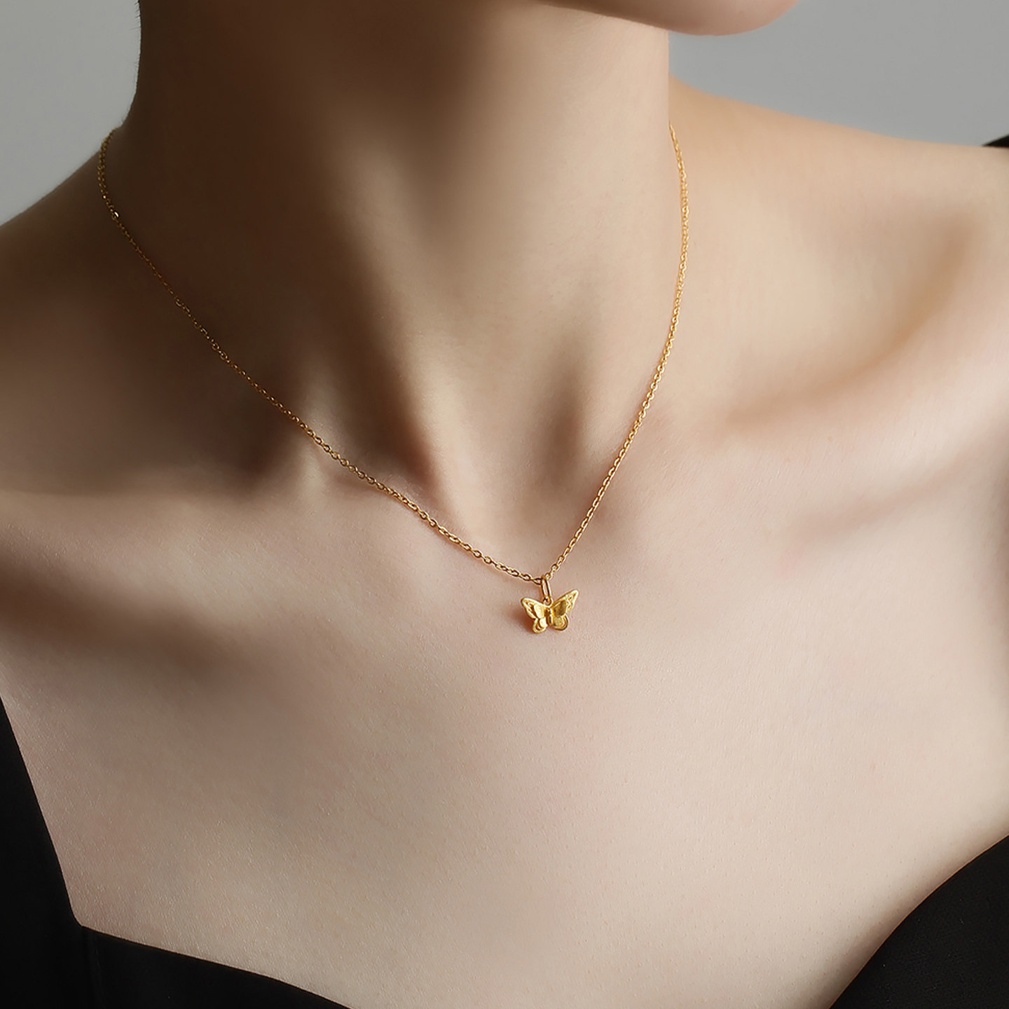 明牌珠宝小福蝶黄金吊坠 足金镂空蝴蝶日常通勤挂件项坠AFC0912,淘宝优惠券,粉丝福利购,淘宝优惠卷