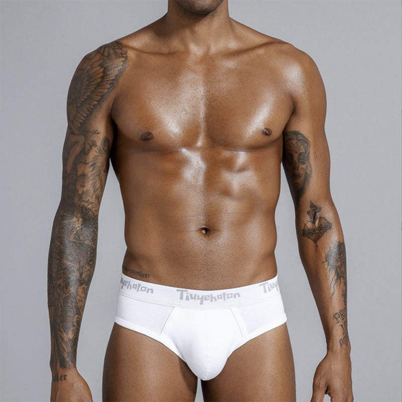 男士三角内裤经典黑白灰字母精梳罗纹棉透气柔软青年中腰性感简约 - 图0