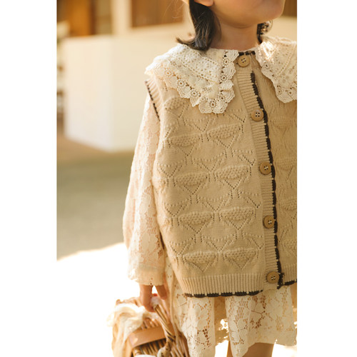 幼悠女童撞色针织开衫马甲2026新款春秋装儿童韩版洋气小马夹背心 - 图1