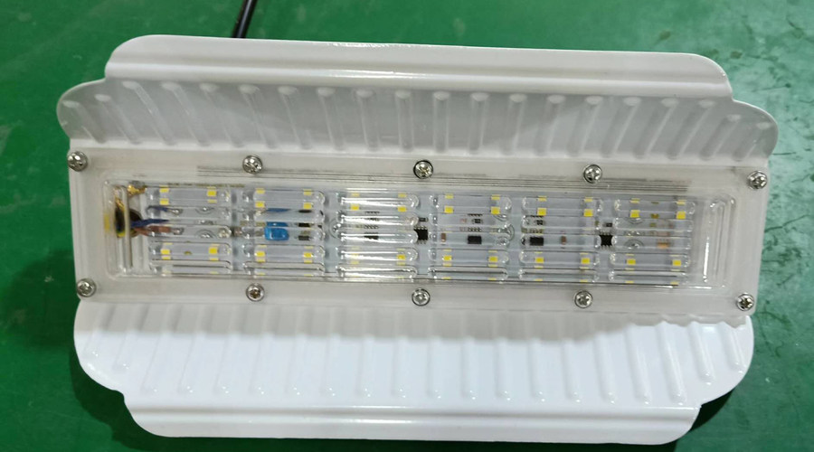 直销压铸铝led碘钨灯50W 100W户外防水灯代替1000W灯架卤钨灯_虎窝淘