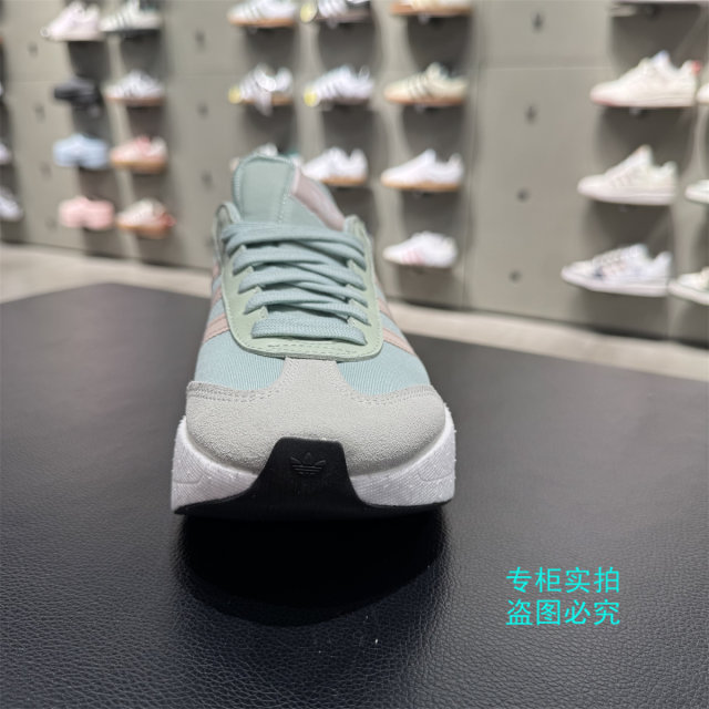 Adidas clover platform sneakers ເກີບບາດເຈັບແລະ