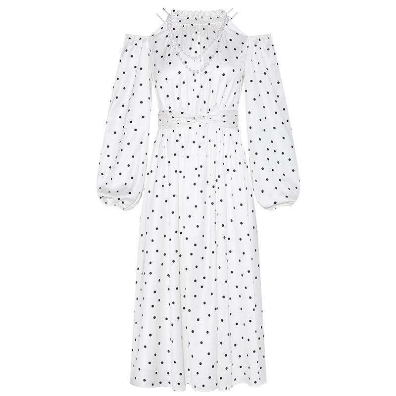 衣阁里拉春夏新款波点露肩连衣裙 衣阁里拉连衣裙