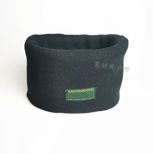 Black cold-proof three-piece set of warm knitted hat, thickened neck scarf, cold-proof mask, winter training gloves